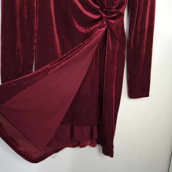 ASTR the Label Lanita Velvet Dress, Surplice Front, Faux Knot Waist, Merlot, M - Picture 11 of 16
